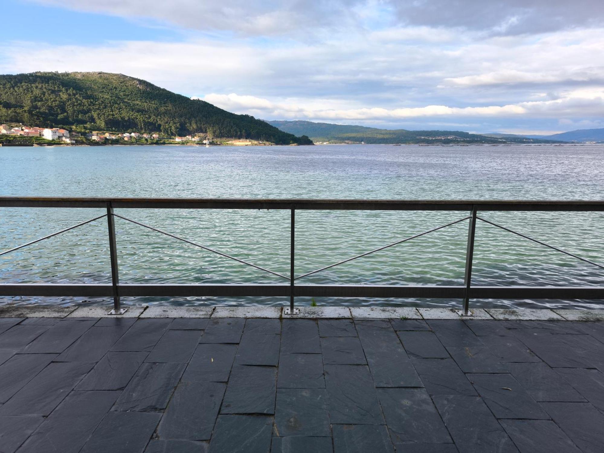 Muros Sobre El Mar Екстериор снимка